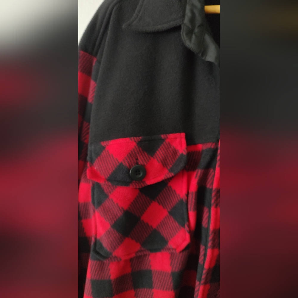 MWG Apparel Men's Shirts Jacket Fleece Warmth Plaid Red Black  XL By Canada New - Picture 3 of 8